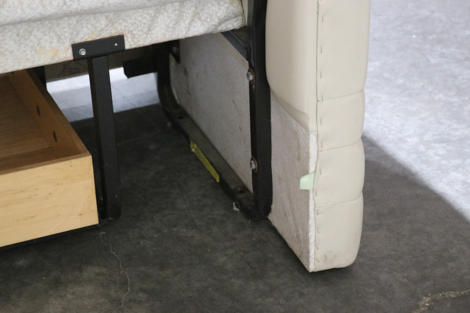 USED J-LOUNGE SOFA RV/MOTORHOME PARTS FOR SALE RV Furniture 