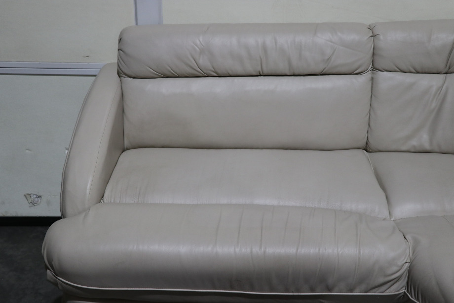 USED J-LOUNGE SOFA RV/MOTORHOME PARTS FOR SALE RV Furniture 